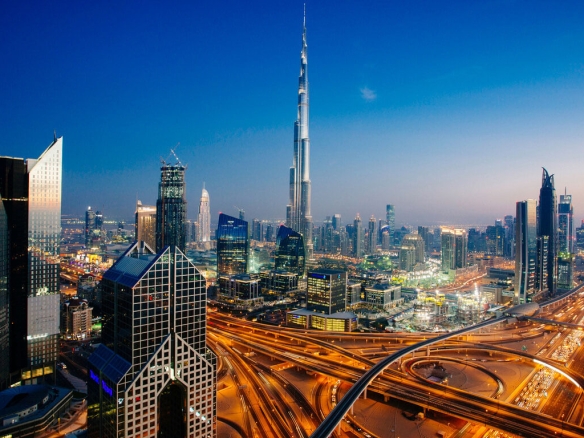 استكشف أفضل الأماكن مع ميامي لتأجير السيارات ekar rent a car dubai