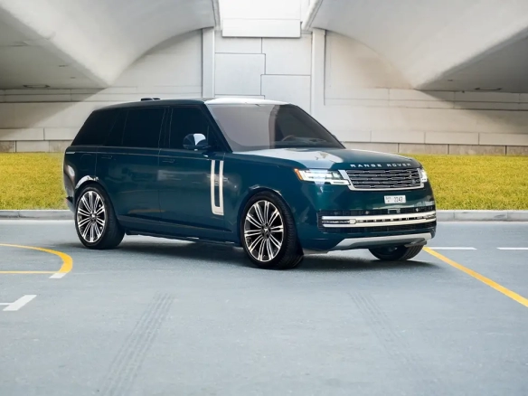Range Rover Autobiography Rent Range Rover Autobiography in Dubai