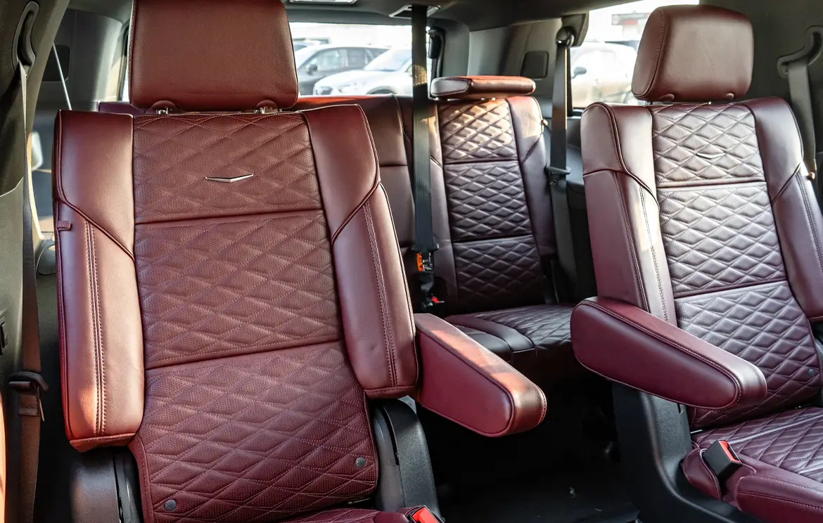 Cadillac-Escalade-2025-4